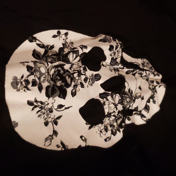 Skull Tanktop - Picture 2 of 3